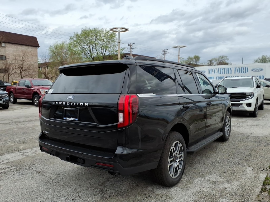 New 2026 Ford Expedition Active SUV