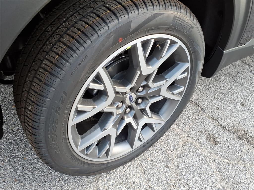 New 2025 Ford Explorer Platinum SUV