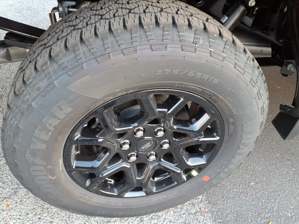 2025 Ford F-150 XLT photo 4