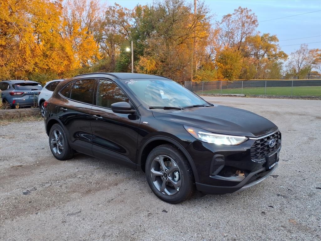 New 2026 Ford Escape ST-Line SUV