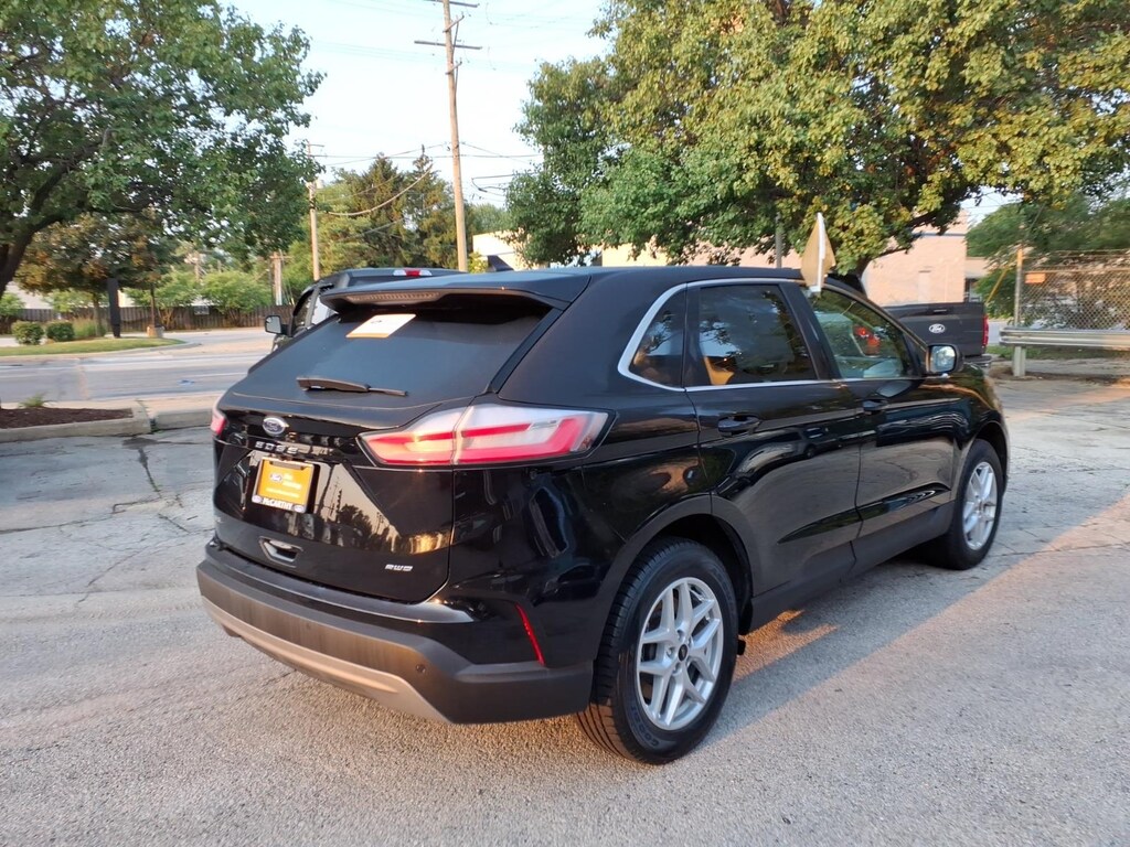 Certified 2024 Ford Edge SUV