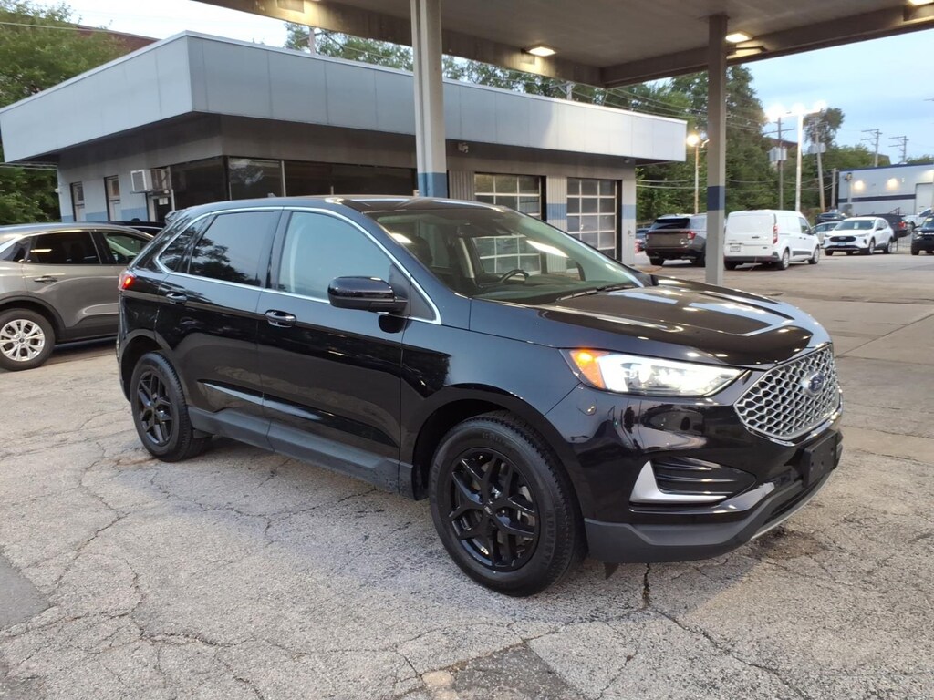 Used 2023 Ford Edge SUV