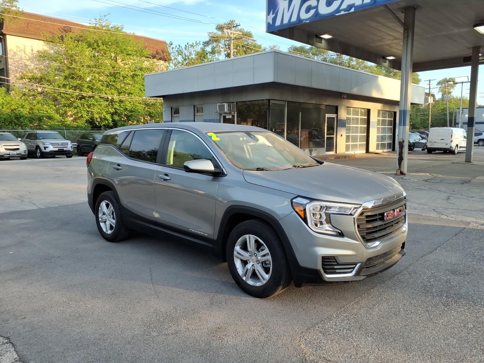 2024 GMC Terrain SLE FWD's photo