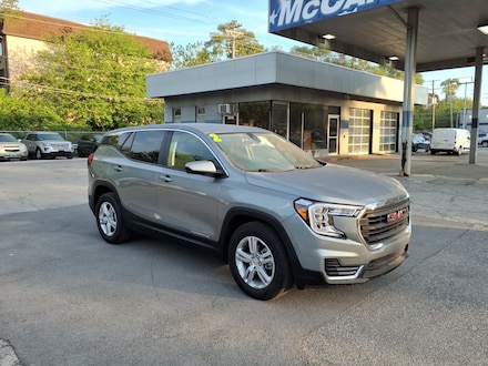 2024 GMC Terrain SLE SUV