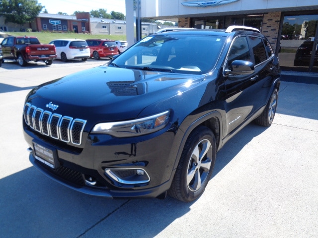 Used 2021 Jeep Cherokee Limited with VIN 1C4PJMDX1MD190321 for sale in Newton, IL