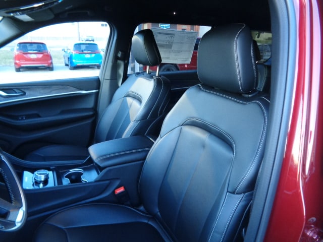 2025 Jeep Grand Cherokee L Limited - Photo 15