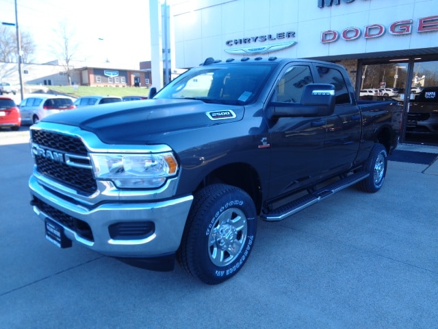 2024 RAM 2500 Tradesman 4X4 Crew Cab SWB's photo