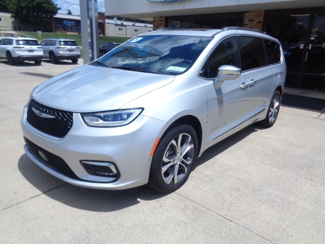2024 Chrysler Pacifica