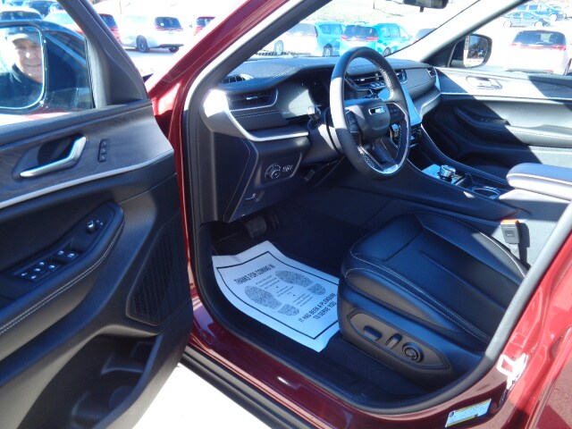 2025 Jeep Grand Cherokee L Limited - Photo 14