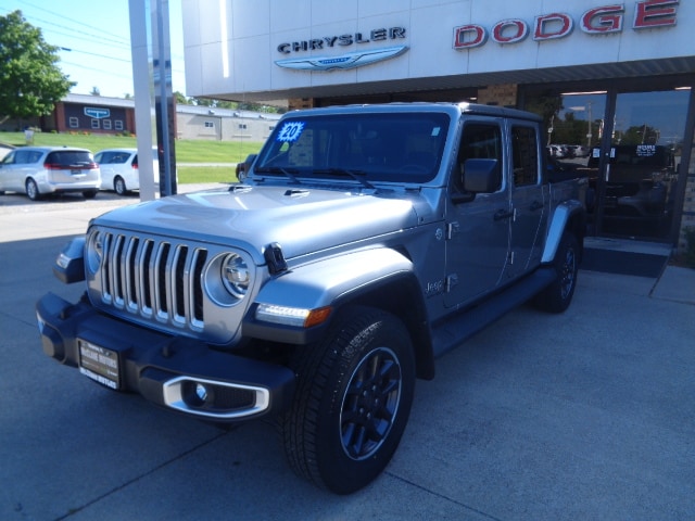 2020 Jeep Gladiator Overland's photo
