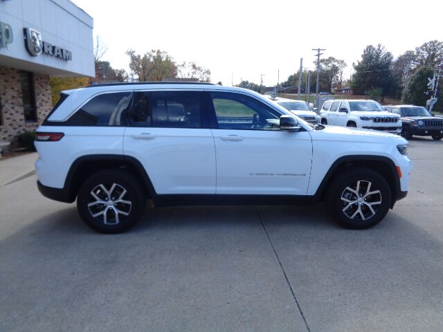 2024 Jeep Grand Cherokee Limited photo 4