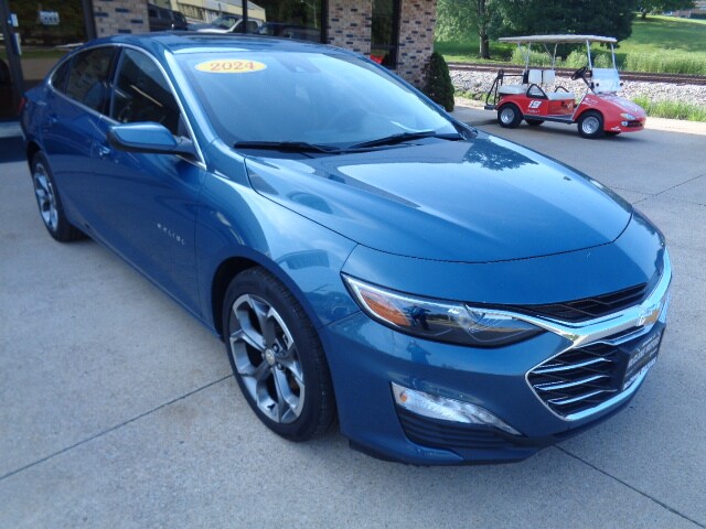 2024 Chevrolet Malibu 1LT photo 4