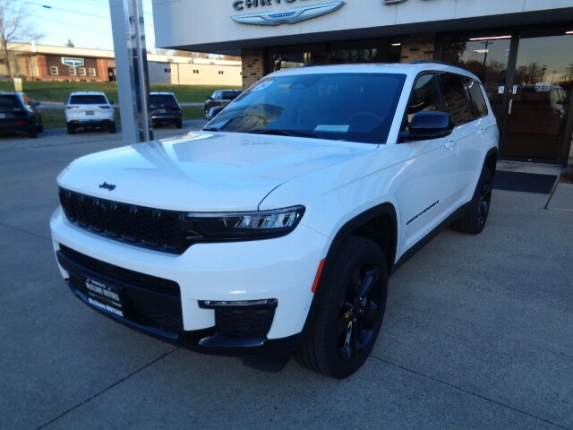 2024 Jeep Grand Cherokee Limited photo 2