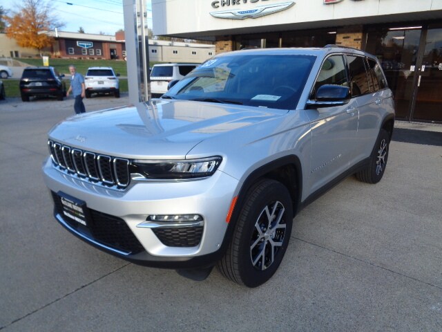 2024 Jeep Grand Cherokee Limited photo 2