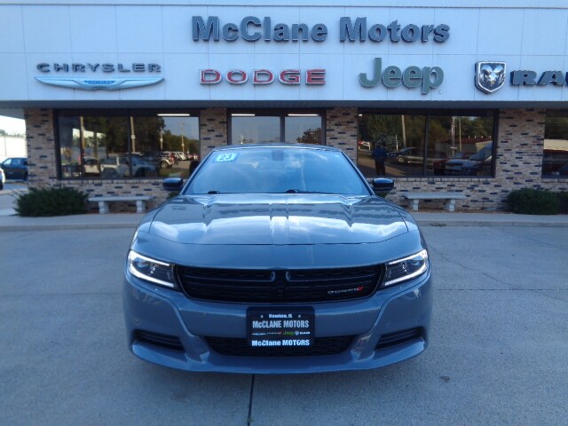 2023 Dodge Charger SXT photo 3