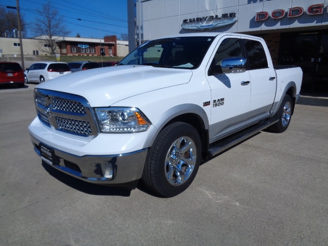 2017 RAM Ram 1500 Pickup Laramie