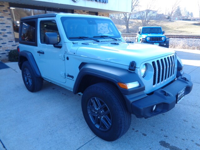 2024 Jeep Wrangler Sport S photo 4