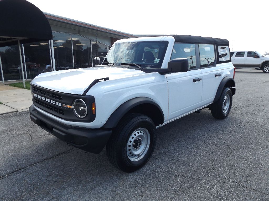 2025 Ford Bronco 4-Door Base - Photo 6