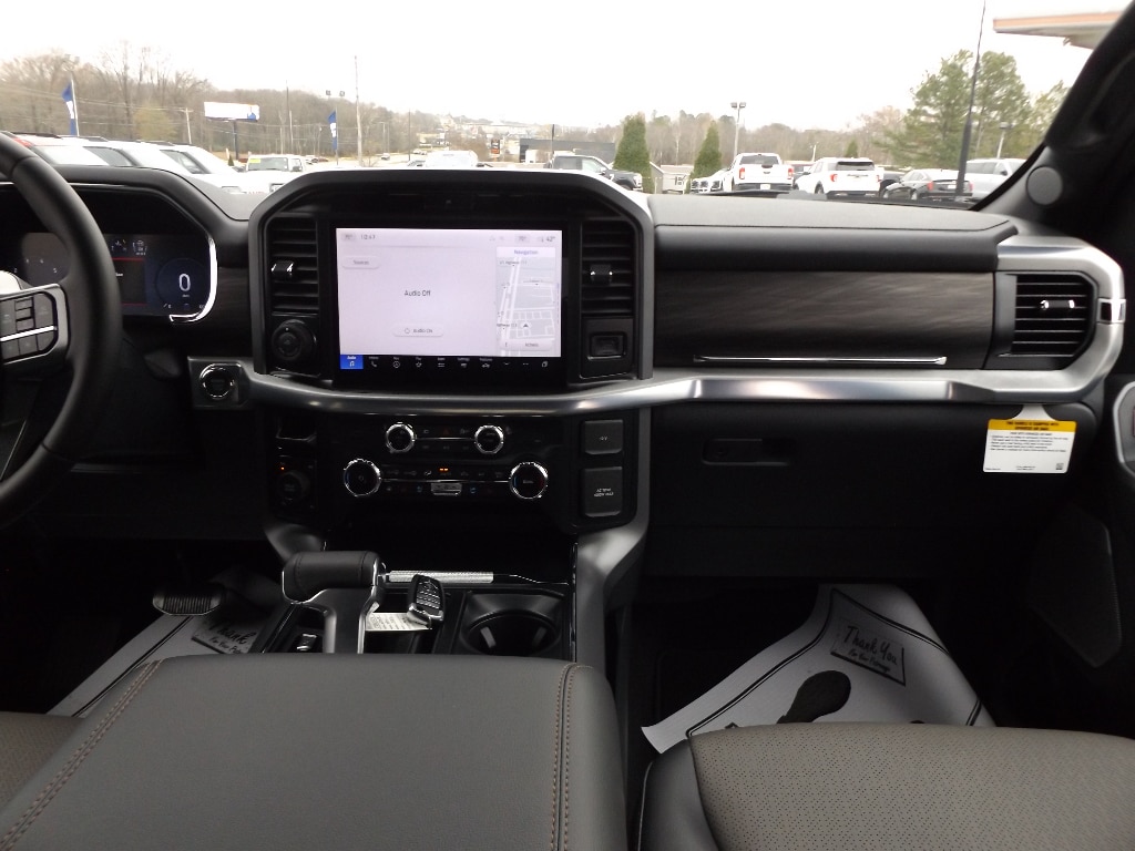 New 2025 Ford F-150 Lariat Truck SuperCrew Cab