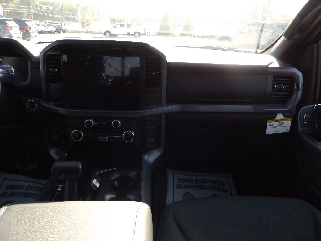 New 2025 Ford F-150 XLT Truck SuperCrew Cab