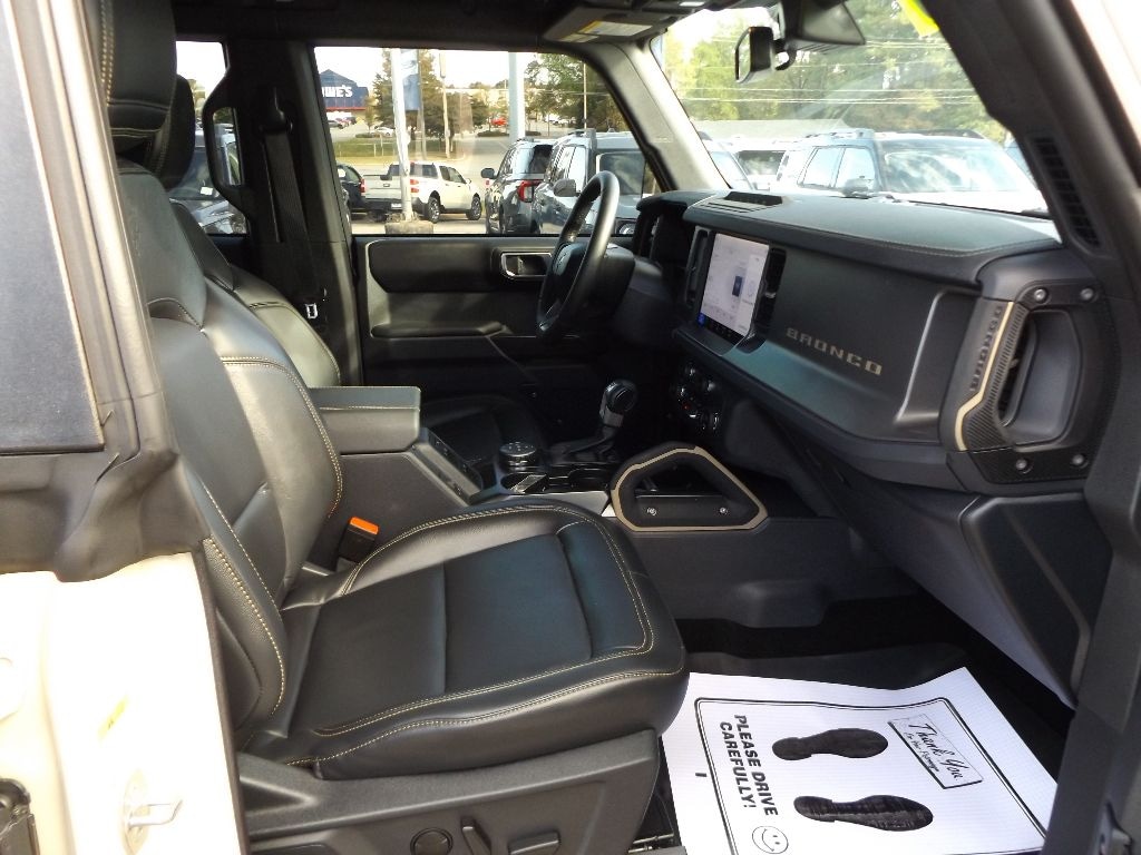 New 2025 Ford Bronco Badlands SUV