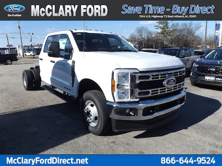2025 Ford F-350 Chassis F-350 XL Truck Crew Cab