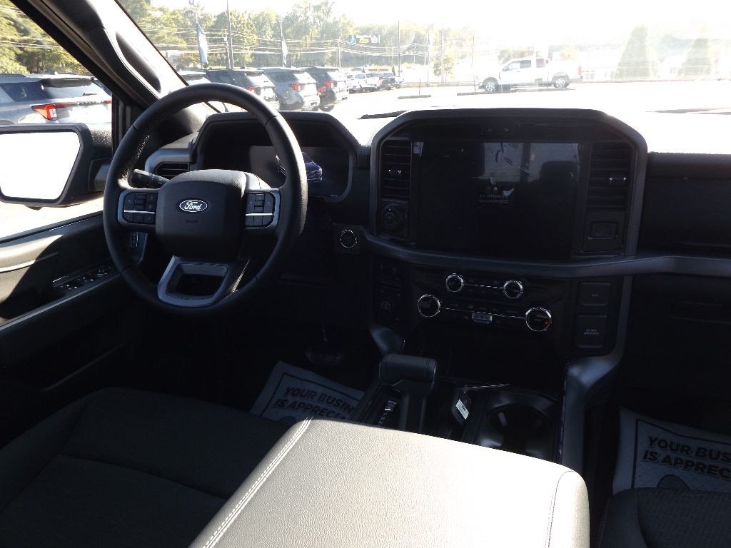 New 2025 Ford F-150 XLT Truck SuperCrew Cab