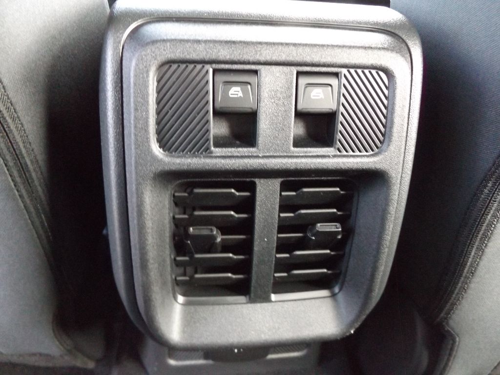 2025 Ford Bronco 4-Door Base - Photo 13