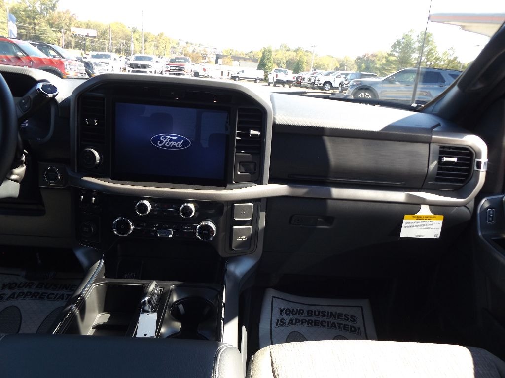 New 2025 Ford F-150 XLT Truck SuperCrew Cab