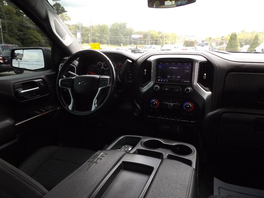 Used 2020 Chevrolet Silverado RST Crew Cab