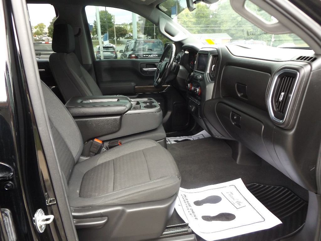 Used 2020 Chevrolet Silverado RST Crew Cab