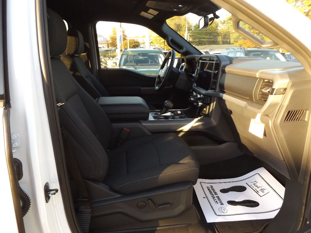 New 2025 Ford F-150 XLT Truck SuperCrew Cab