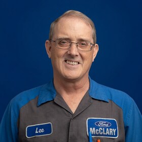 Staff member Lee Thompson from ID_6cdd08