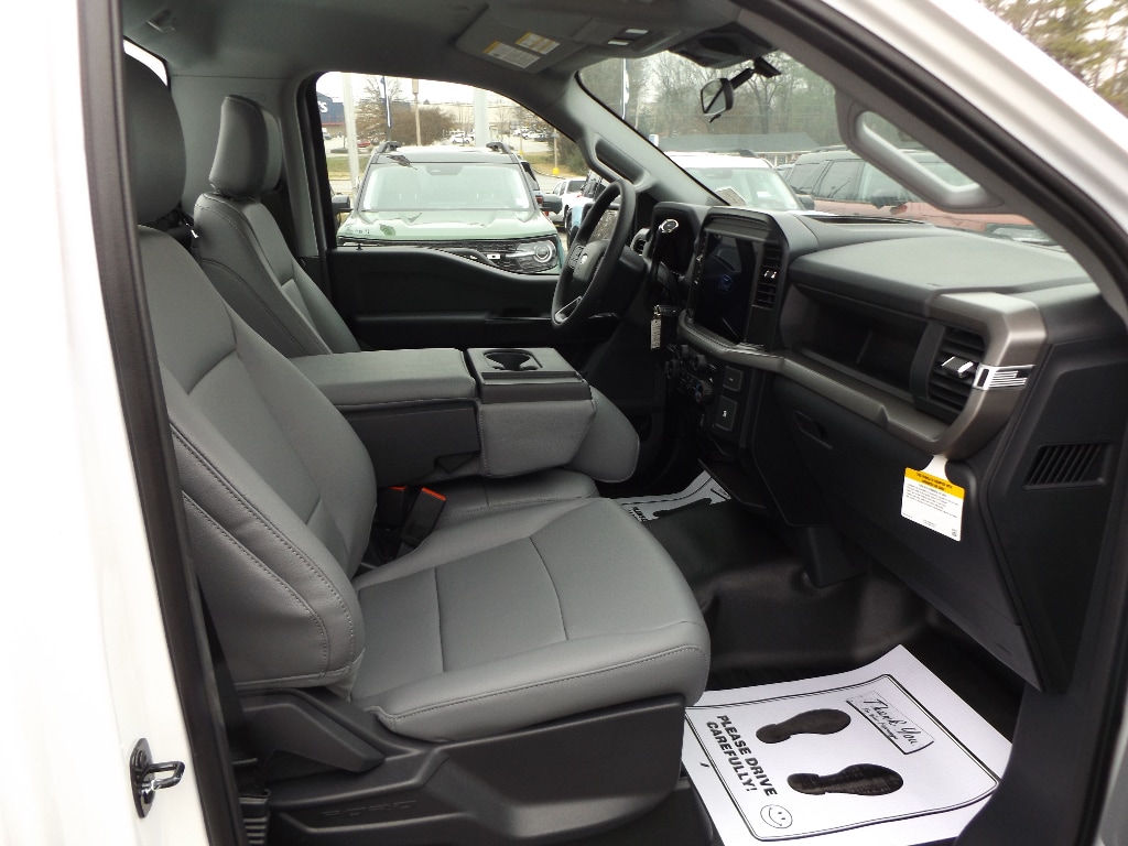 New 2025 Ford F-150 XL Truck Regular Cab