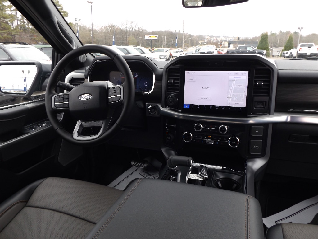 New 2025 Ford F-150 Lariat Truck SuperCrew Cab