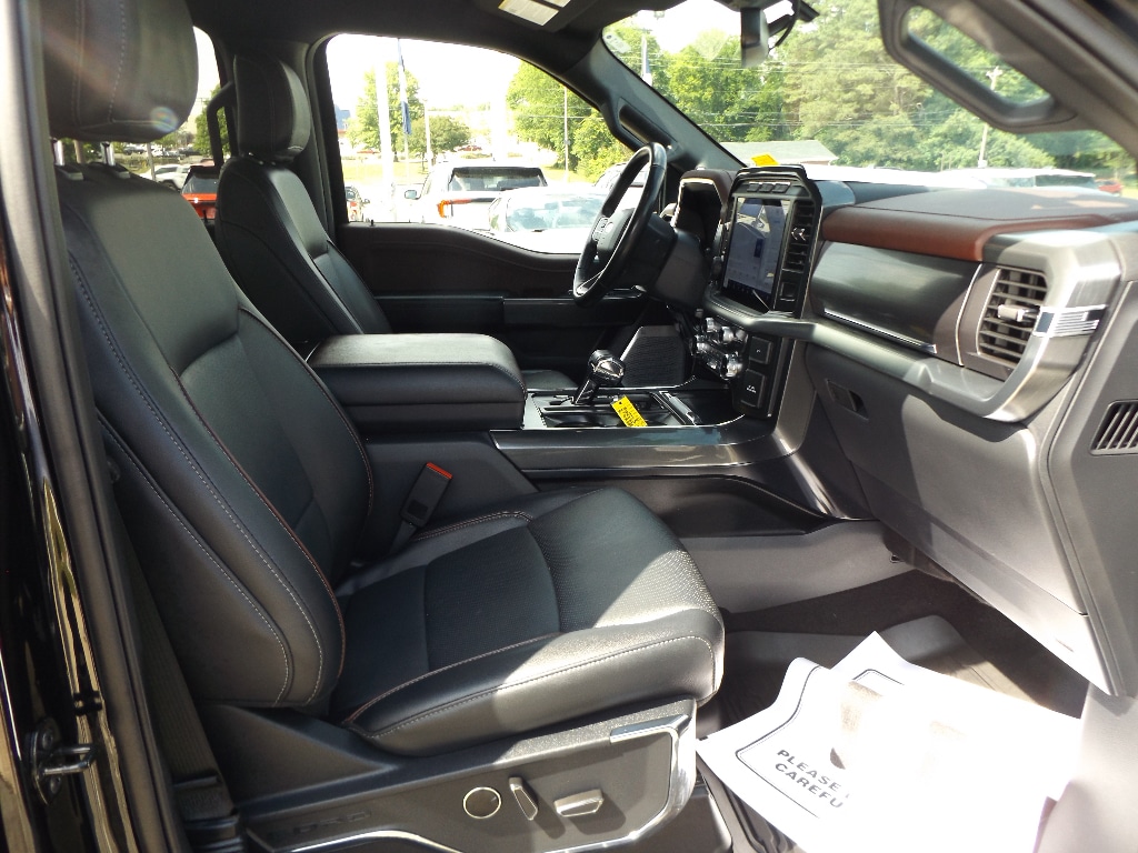 Used 2022 Ford F-150 Lariat Crew Cab