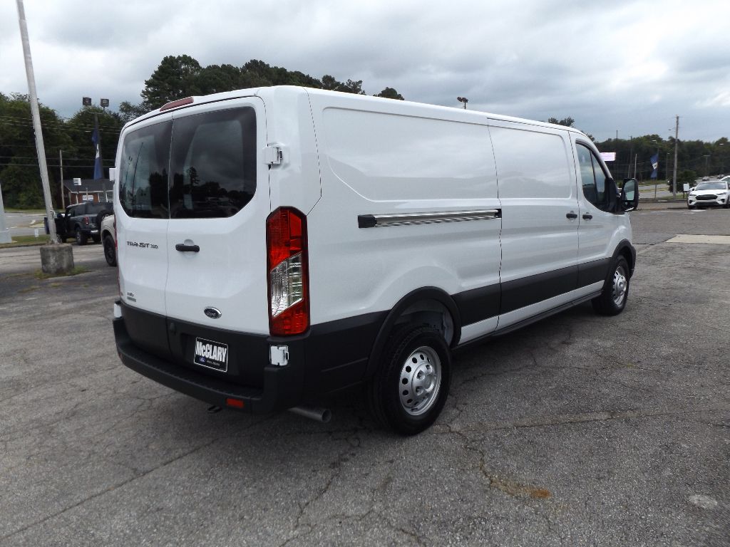 2025 Ford Transit Van Base - Photo 10