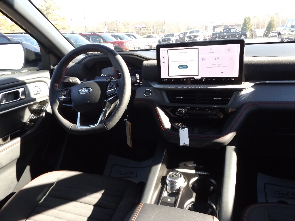 New 2025 Ford Explorer ST-Line SUV