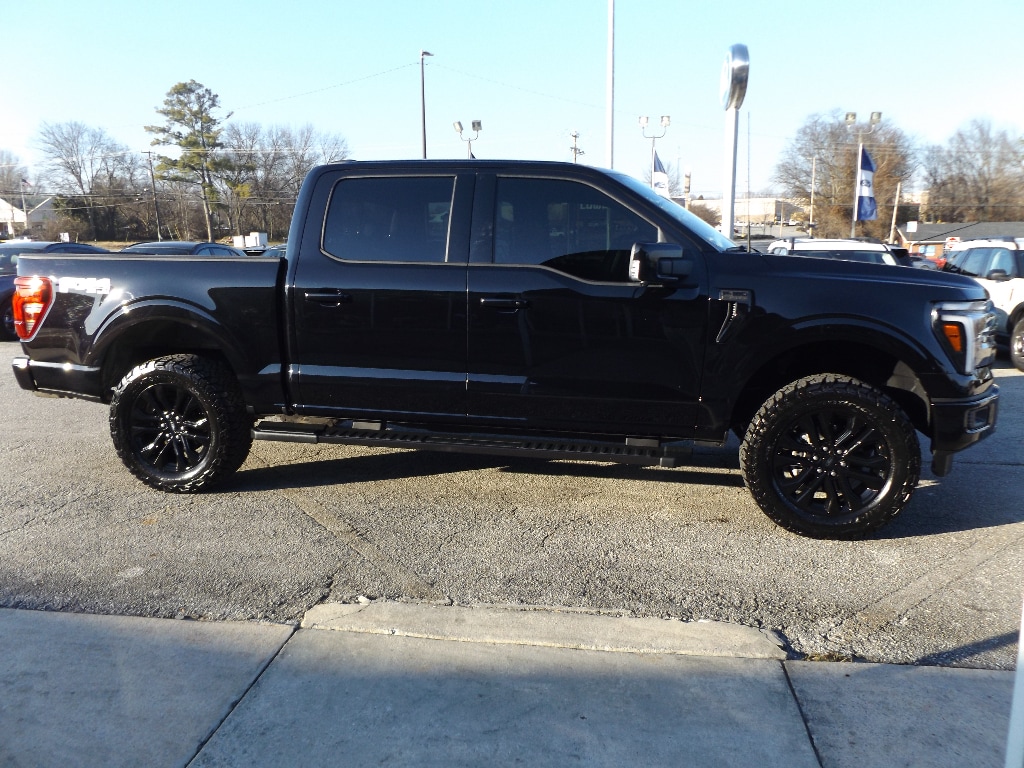 2025 Ford F-150 Lariat - Photo 11