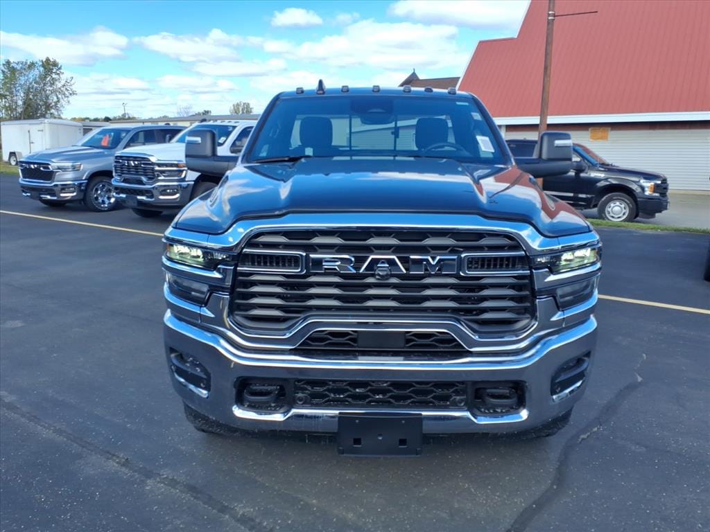 2026 RAM 2500 Tradesman - Photo 6