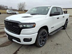 2026 Ram 1500 EXPRESS CREW CAB 4X4 5'7 BOX Pickup