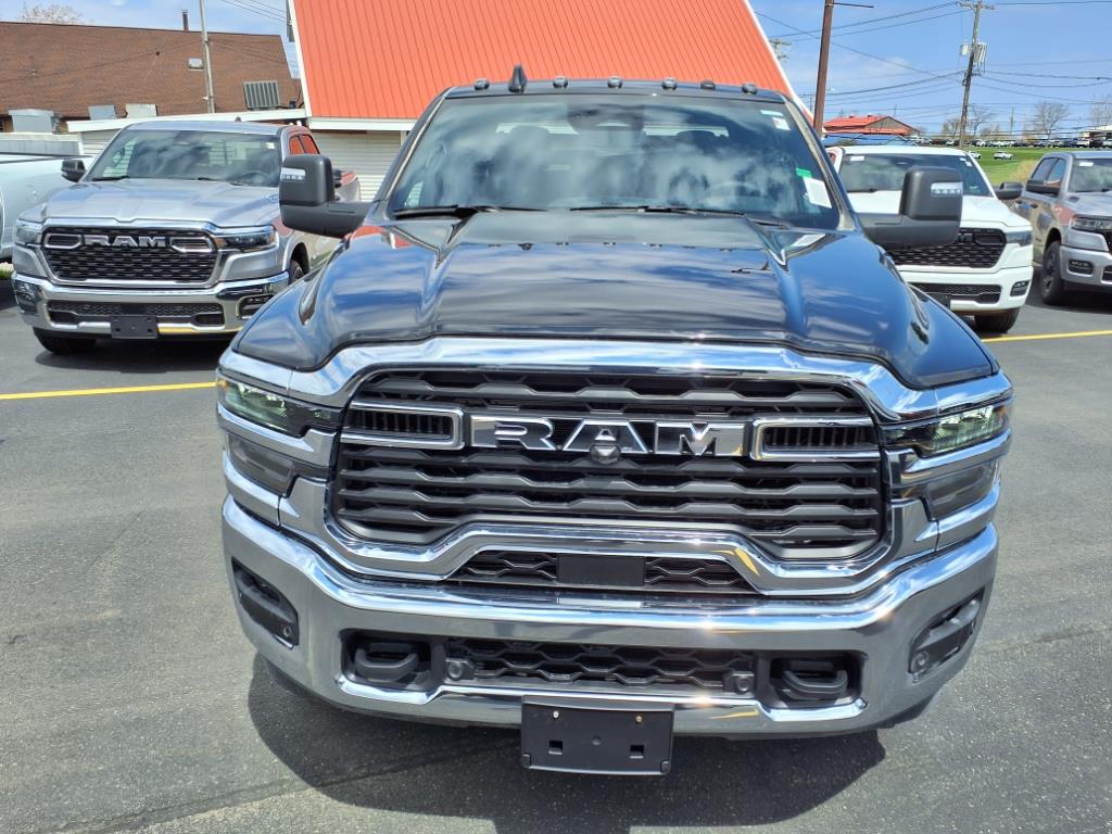 2025 Ram 2500 Big Horn photo 2