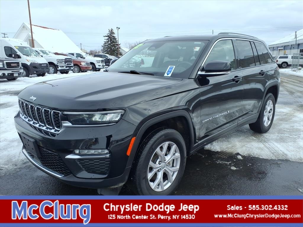 2022 Jeep Grand Cherokee Limited's photo