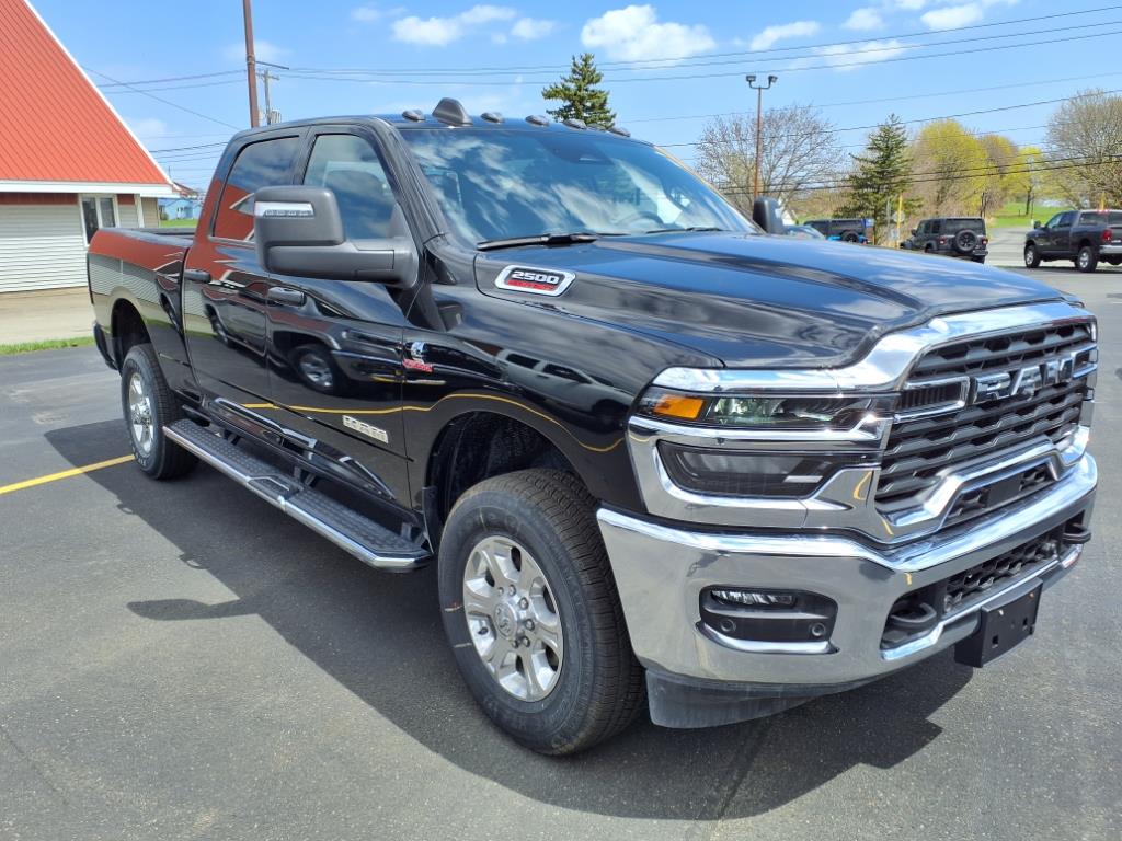 2025 Ram 2500 Big Horn photo 3