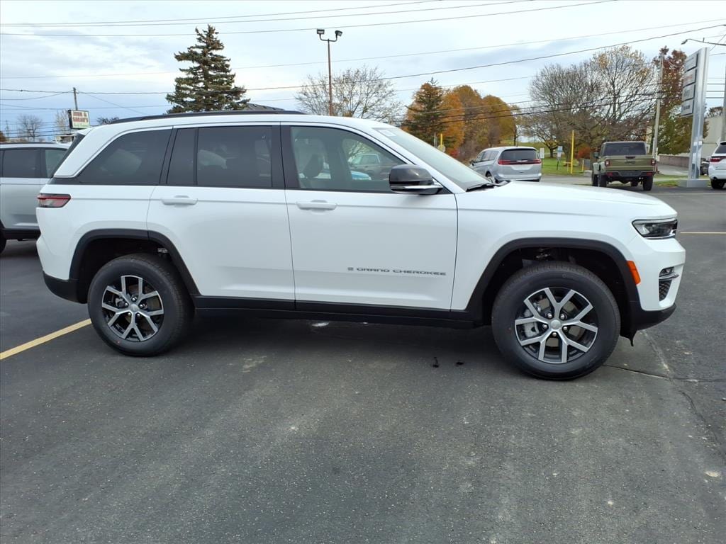 New 2025 Jeep Grand Cherokee LIMITED 4X4 Sport Utility