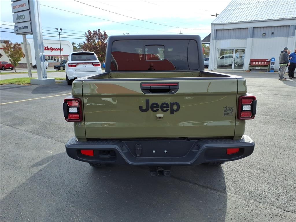 2026 Jeep Gladiator Willys - Photo 6