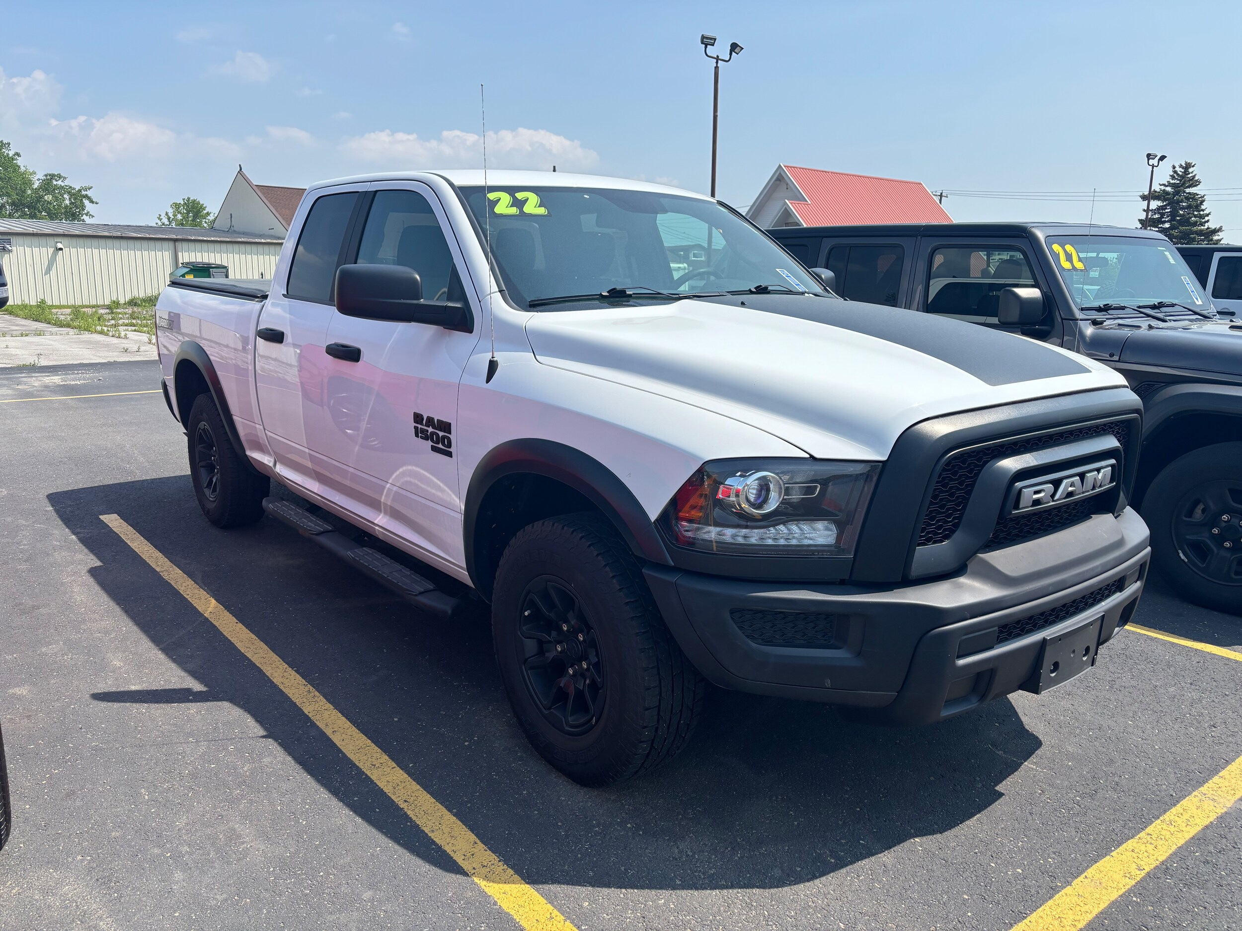 2022 Ram 1500 Classic Warlock photo 2