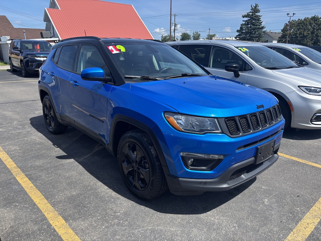 Used 2019 Jeep Compass Altitude 4x4 Altitude SUV