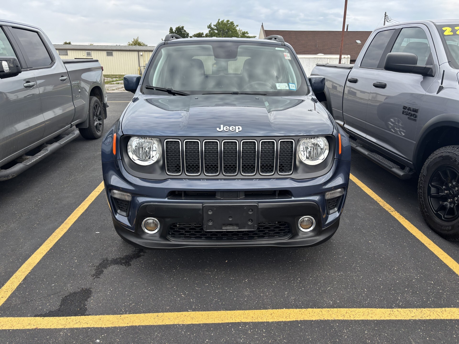 2020 Jeep Renegade Latitude photo 3