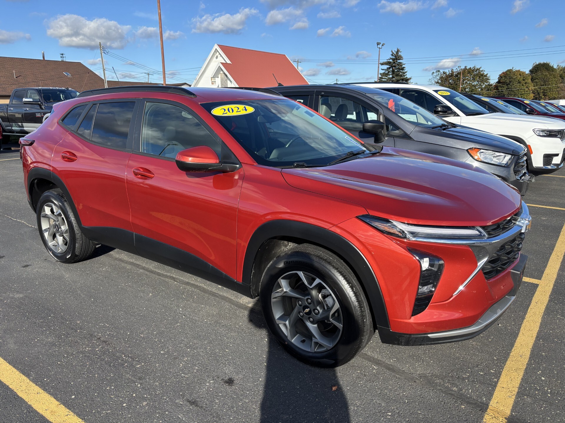2024 Chevrolet Trax LT photo 2